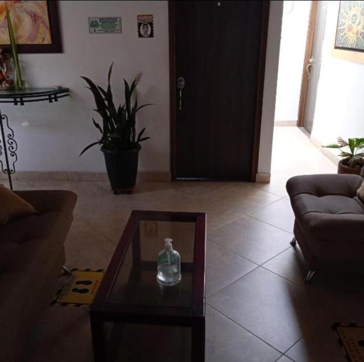 Gemas San Joaquin 1 Hotel Medellín Kültér fotó