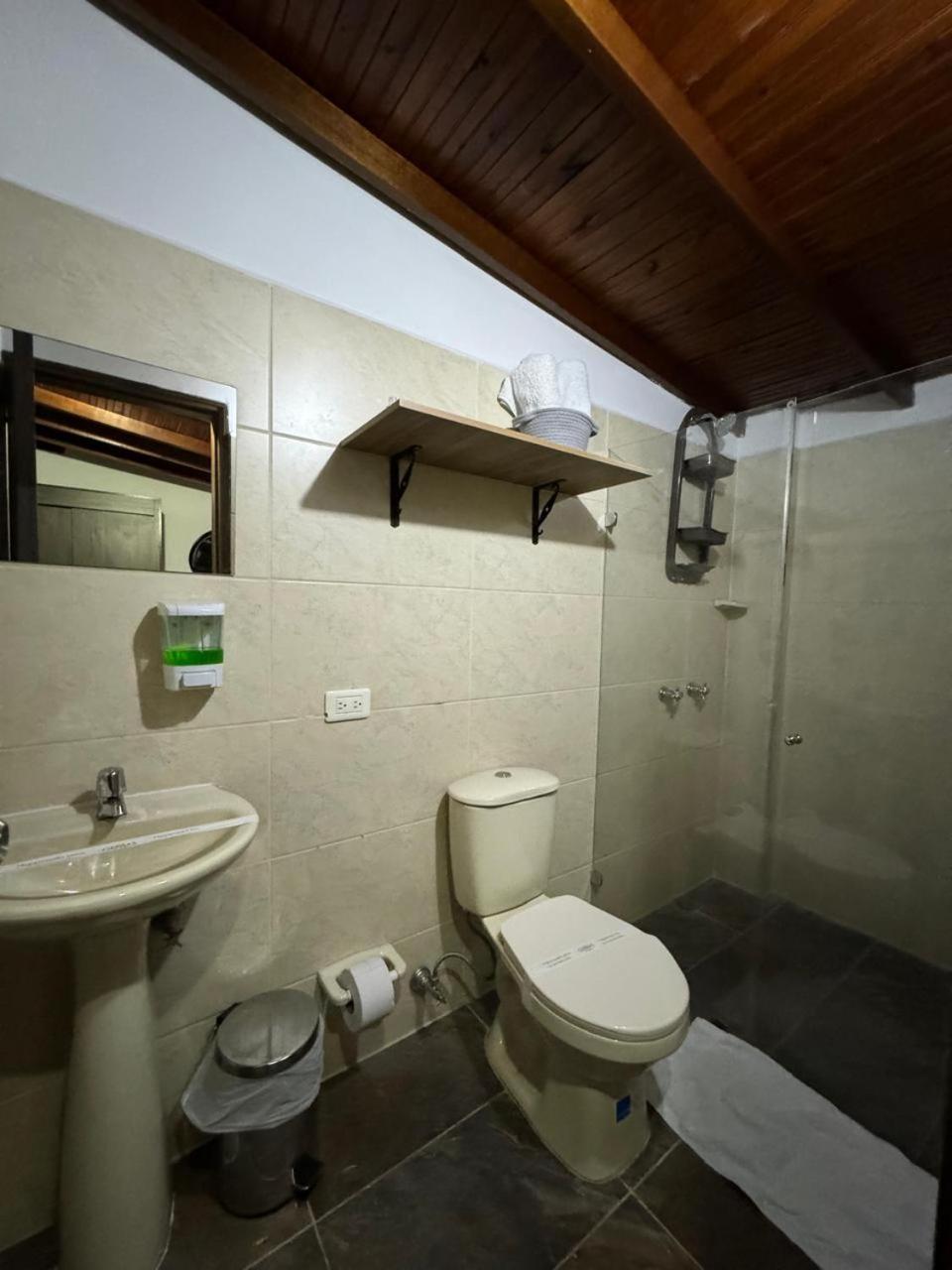 Gemas San Joaquin 1 Hotel Medellín Kültér fotó