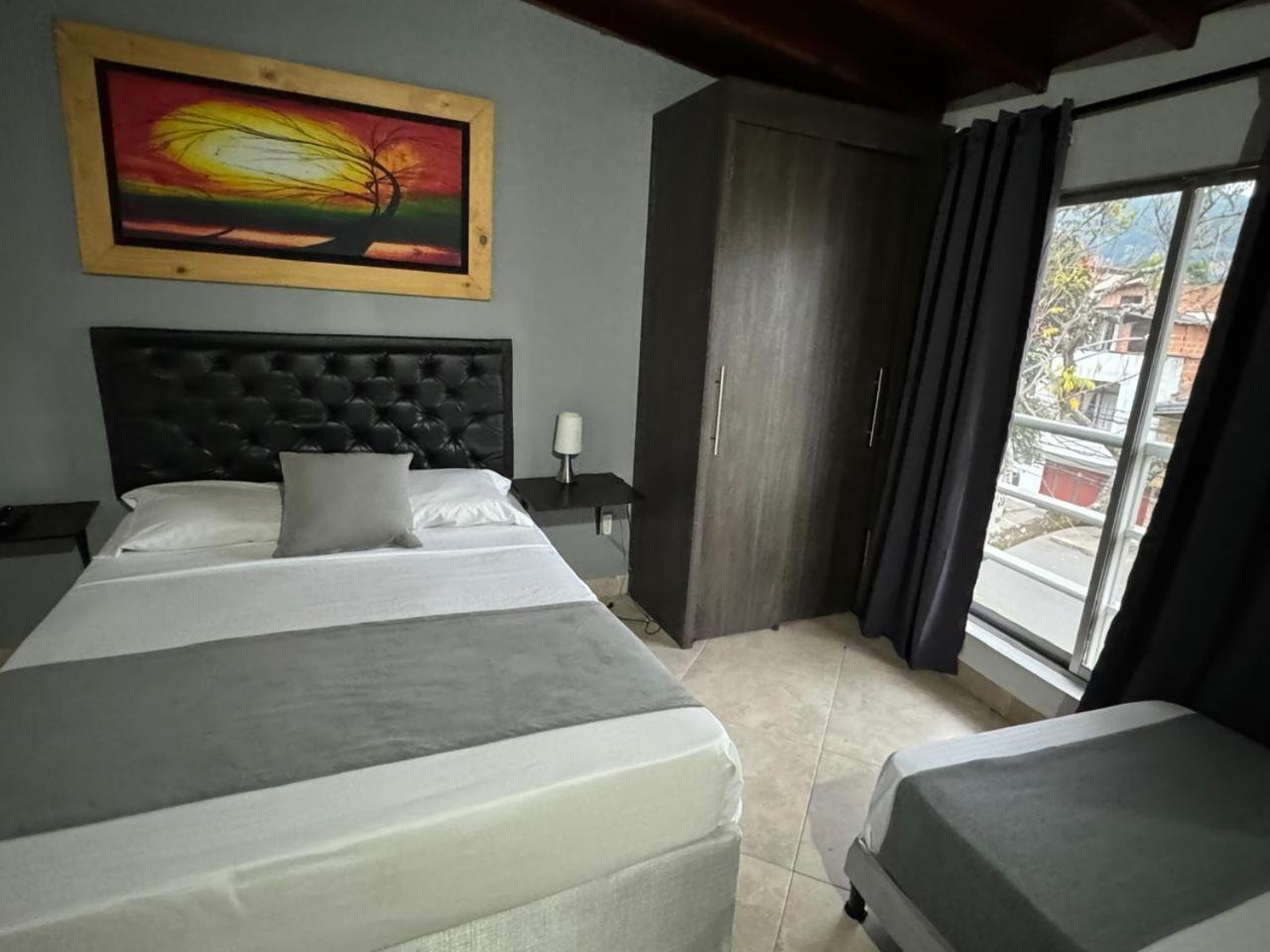 Gemas San Joaquin 1 Hotel Medellín Kültér fotó